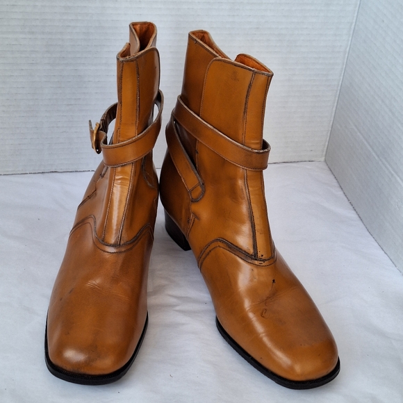 Vintage Shoes - Vintage Ankle Booties Made in Italy sz 9